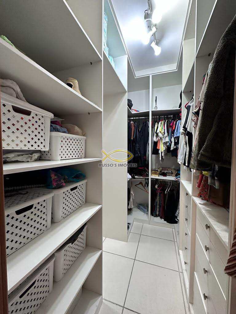 Apartamento à venda com 3 quartos, 128m² - Foto 29