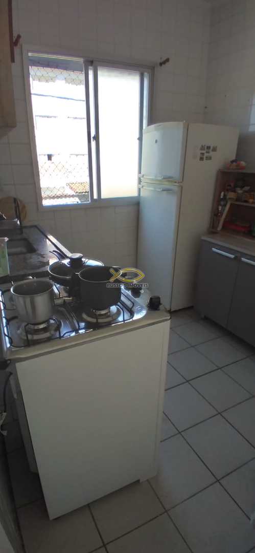 Apartamento à venda com 1 quarto, 50m² - Foto 4