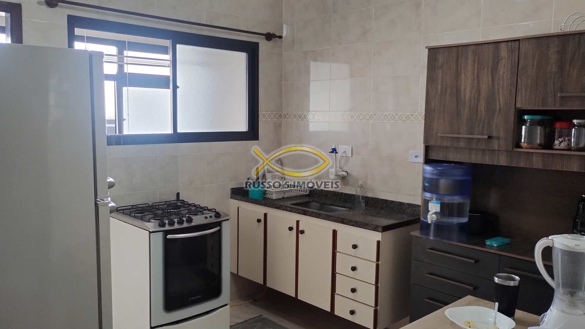 Apartamento à venda com 2 quartos, 97m² - Foto 11