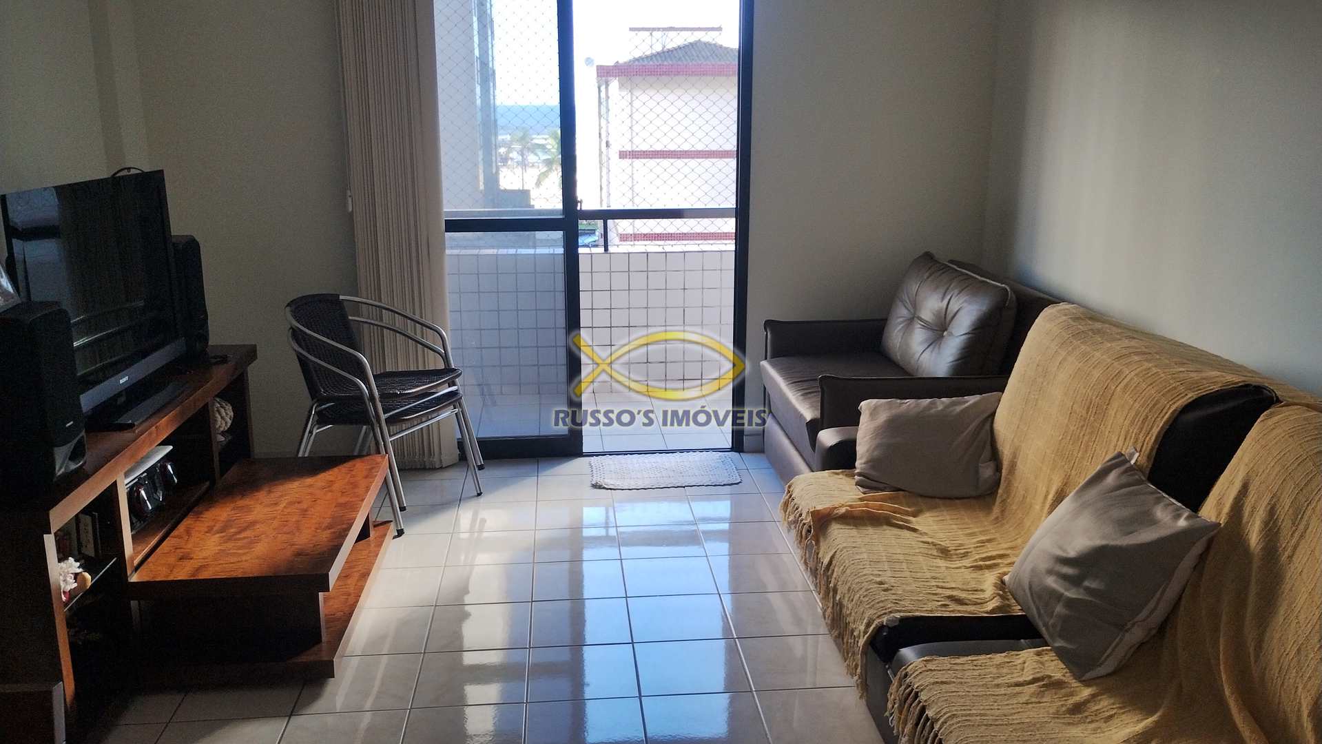 Apartamento à venda com 2 quartos, 97m² - Foto 3