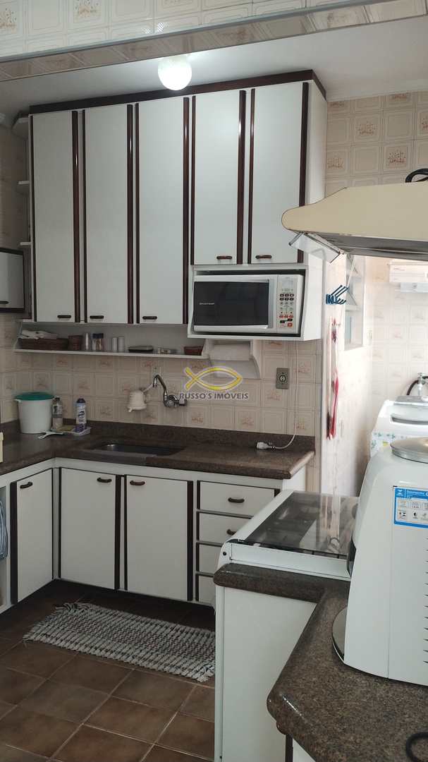 Apartamento à venda com 2 quartos, 76m² - Foto 9