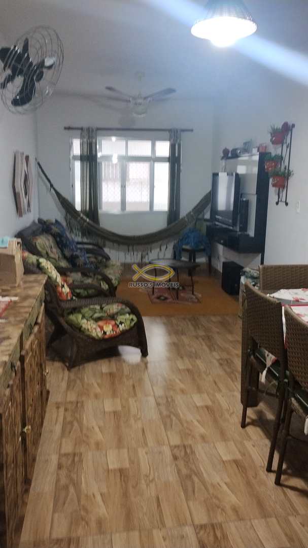 Apartamento à venda com 2 quartos, 72m² - Foto 2