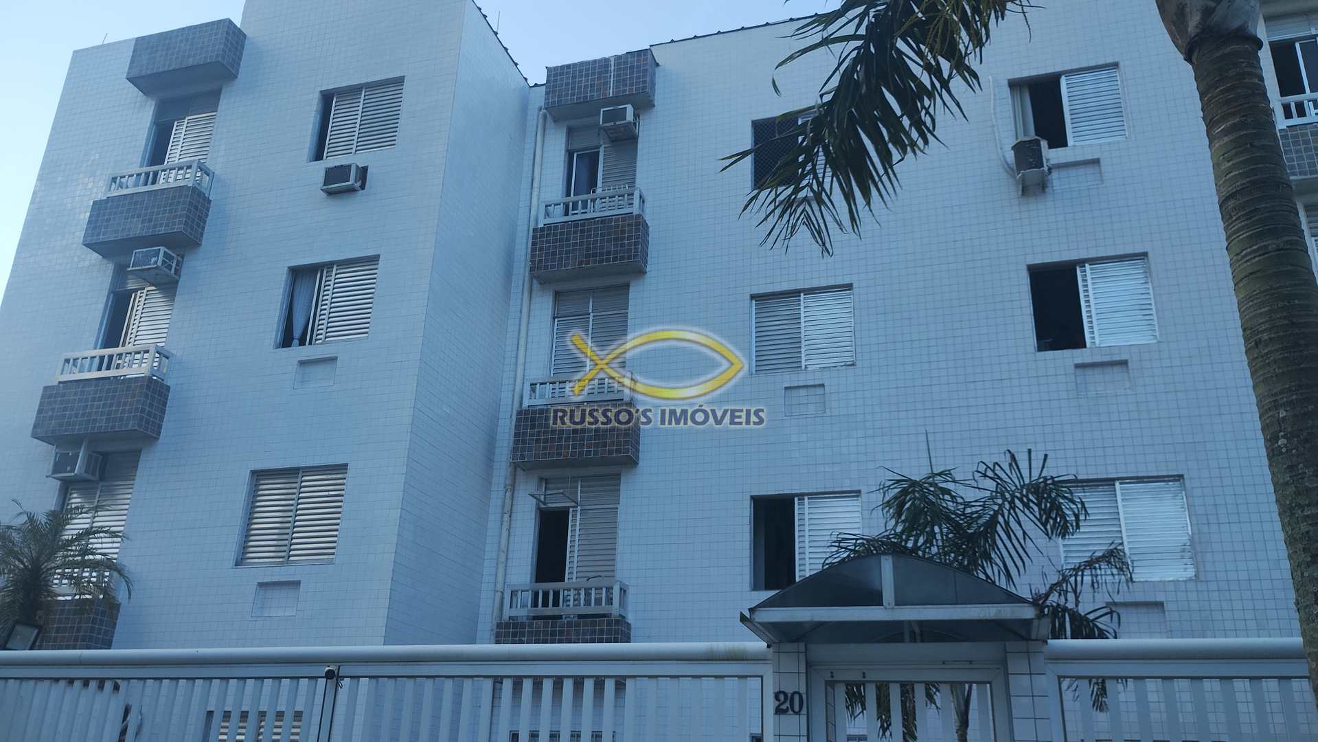 Apartamento à venda com 2 quartos, 64m² - Foto 19