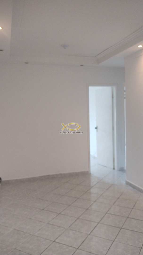 Apartamento à venda com 2 quartos, 64m² - Foto 2