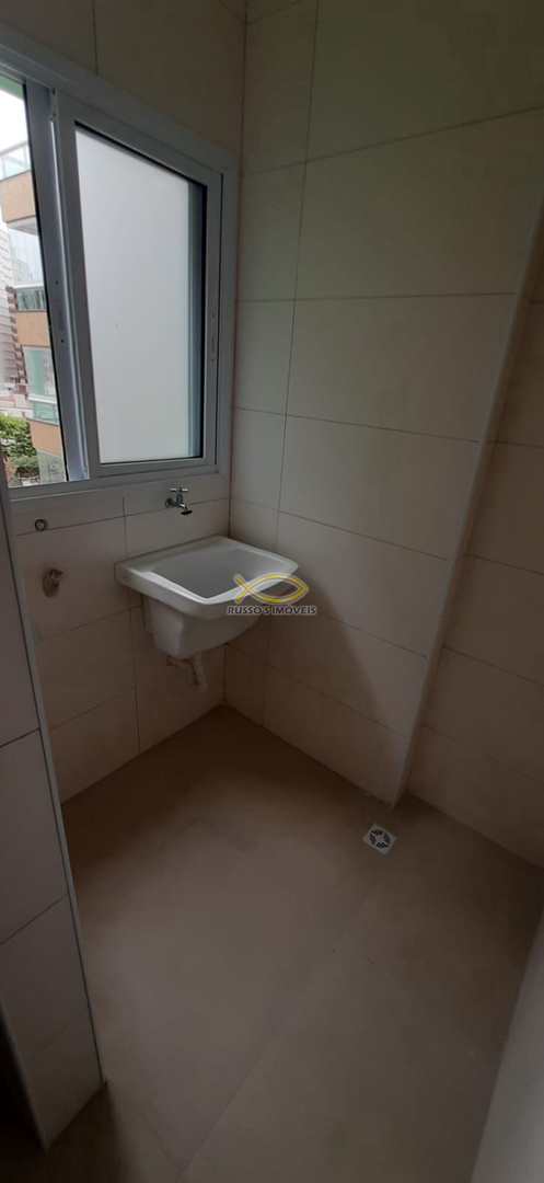 Apartamento à venda com 2 quartos, 61m² - Foto 7