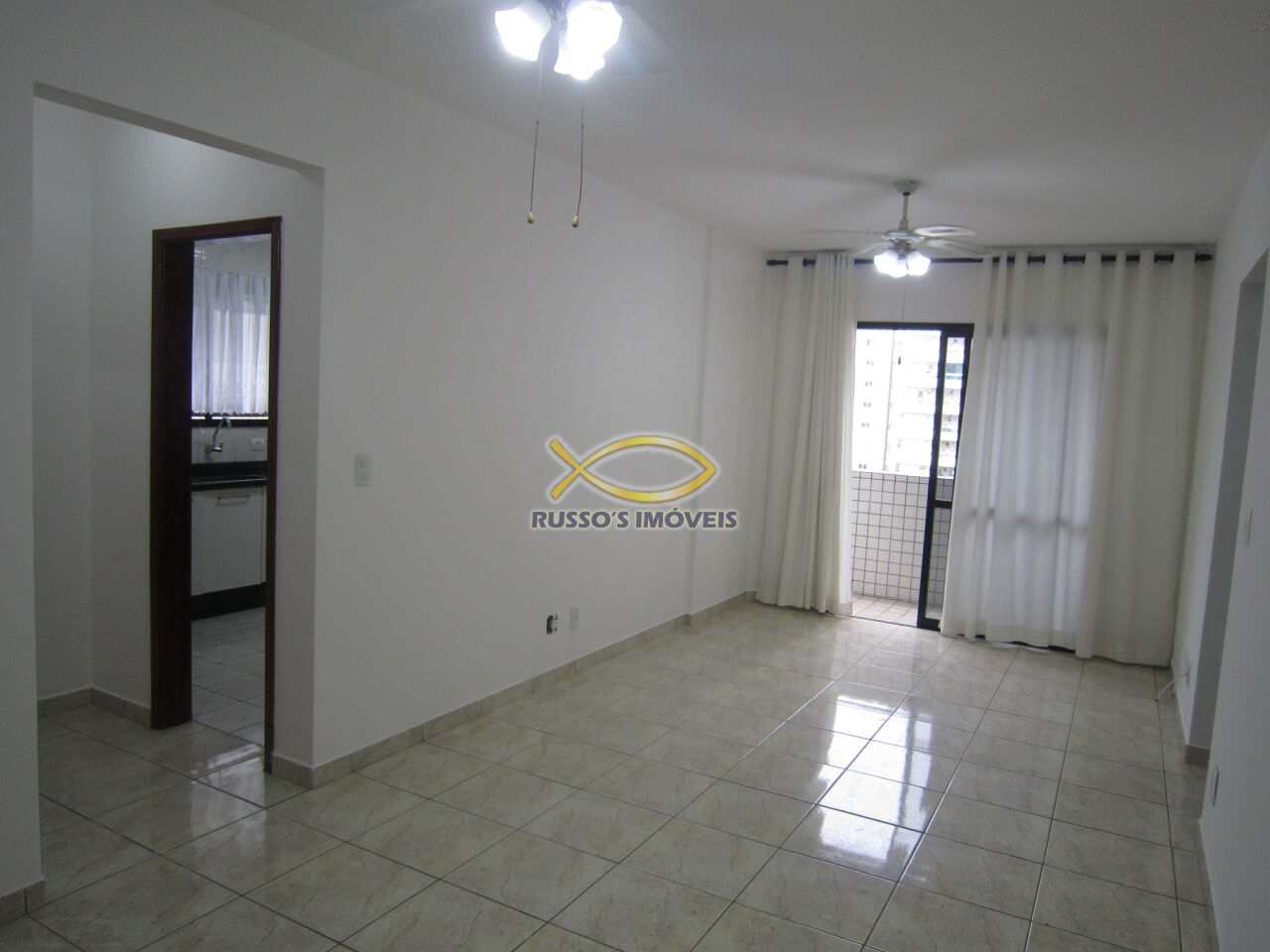 Apartamento à venda com 2 quartos, 96m² - Foto 3