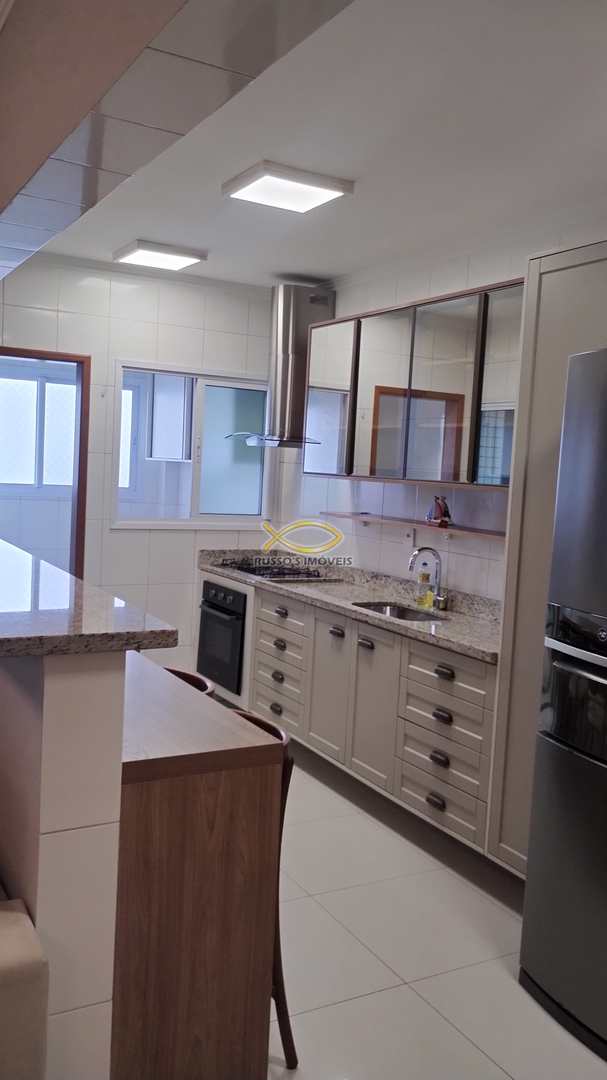 Apartamento à venda com 3 quartos, 139m² - Foto 13