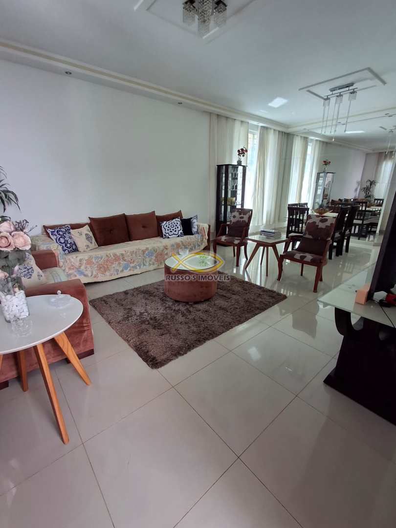 Casa, 4 quartos, 205 m² - Foto 2