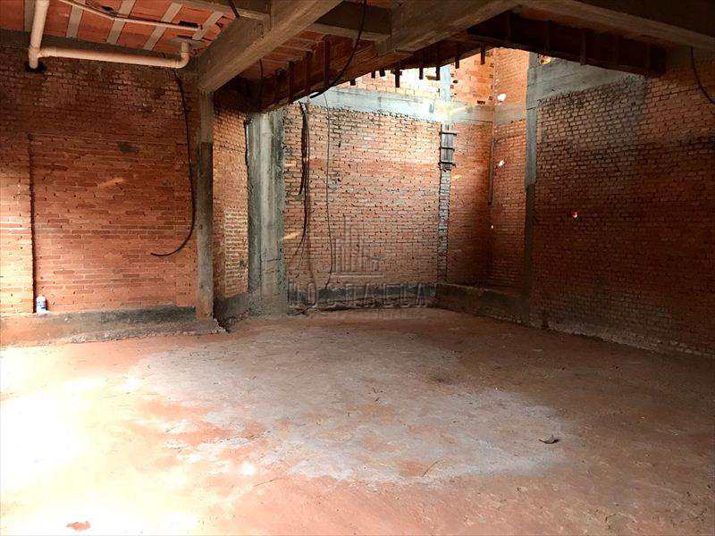 Sobrado à venda com 3 quartos, 360m² - Foto 4