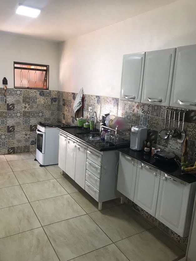 Casa à venda com 3 quartos, 340m² - Foto 7