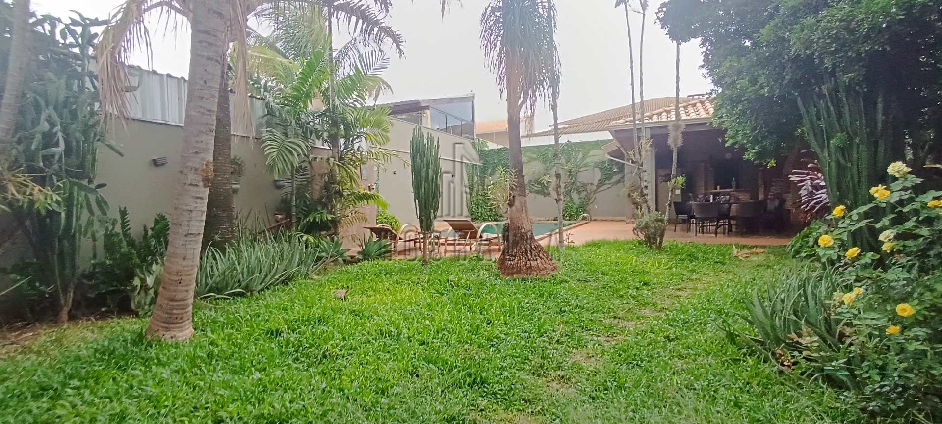 Casa à venda com 3 quartos, 254m² - Foto 34