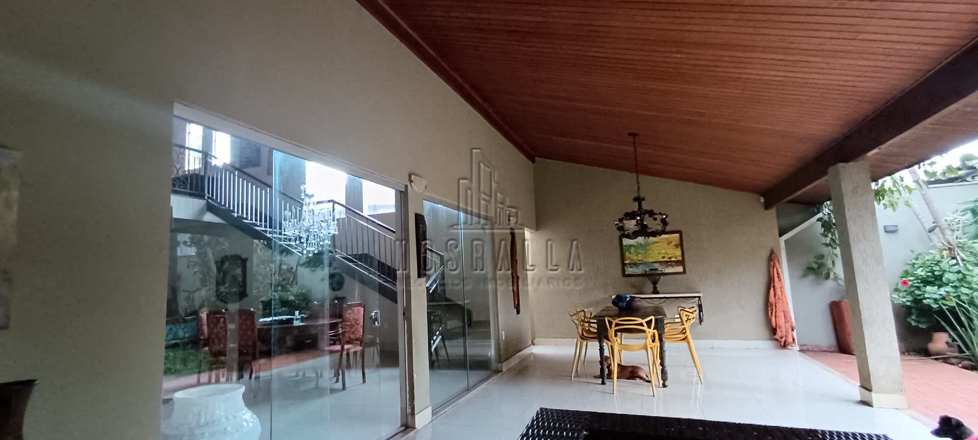 Casa à venda com 3 quartos, 254m² - Foto 9