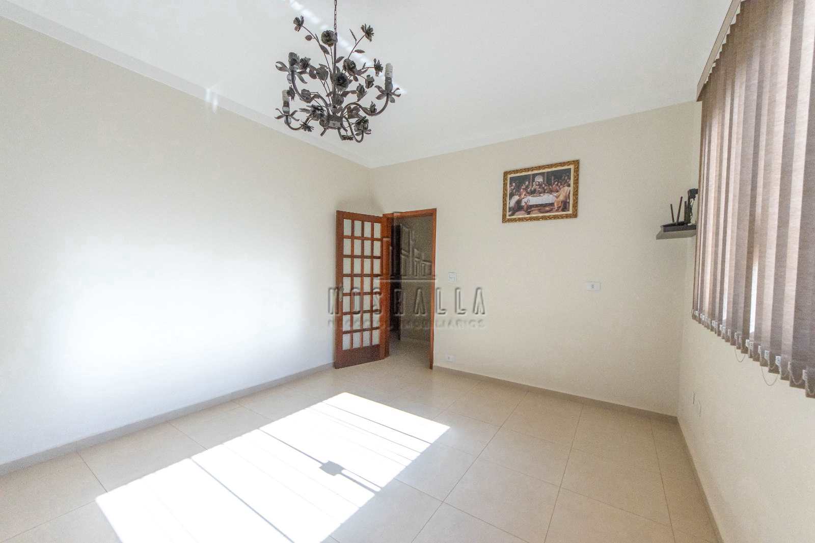 Casa à venda com 3 quartos, 255m² - Foto 4