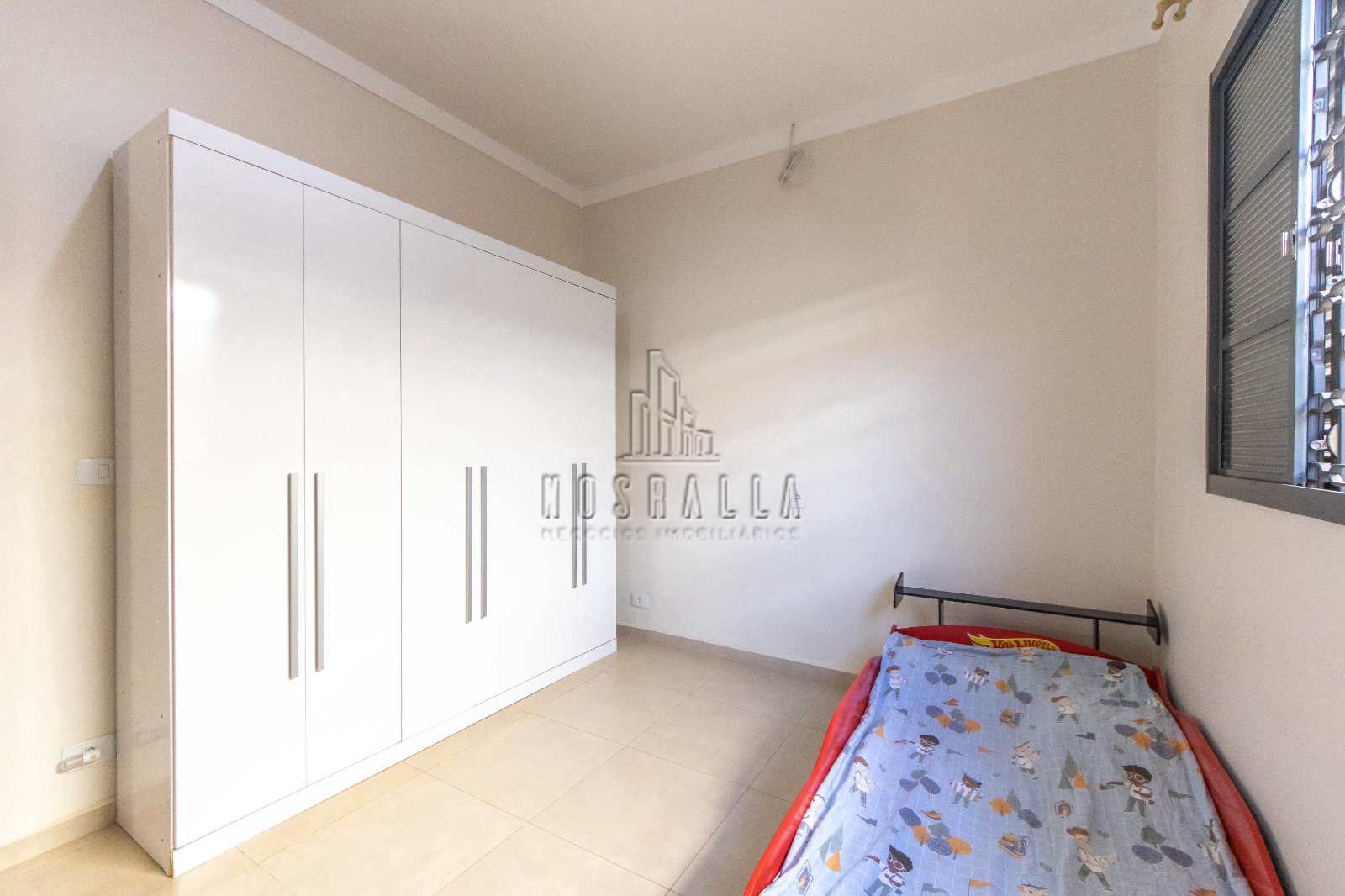 Casa à venda com 3 quartos, 255m² - Foto 27