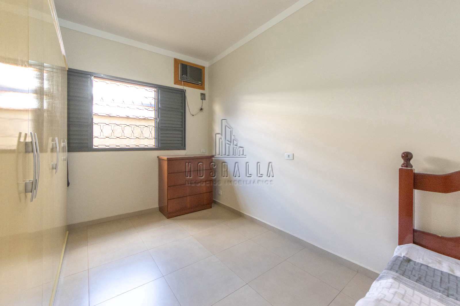 Casa à venda com 3 quartos, 255m² - Foto 13