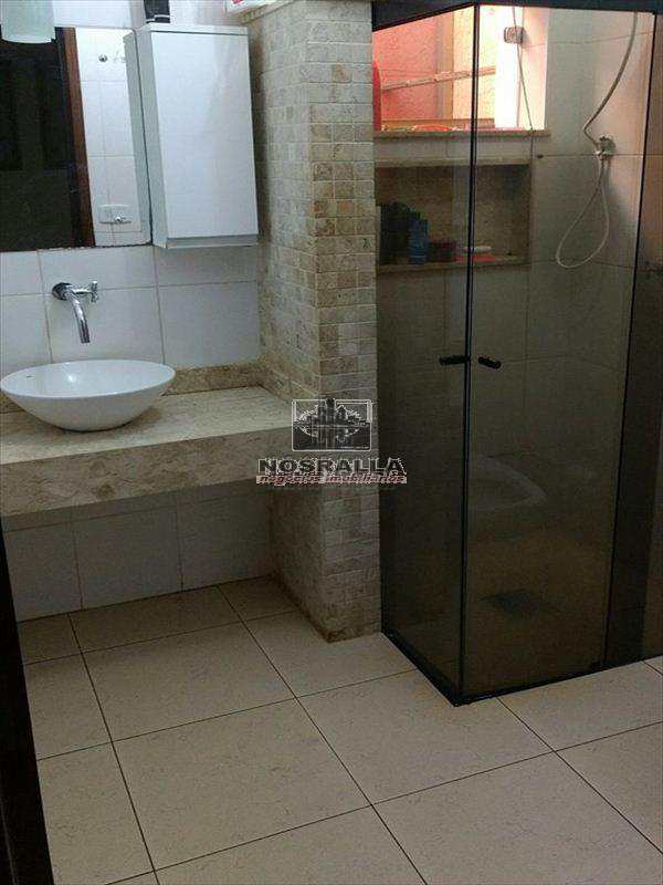 Casa à venda com 4 quartos, 187m² - Foto 11