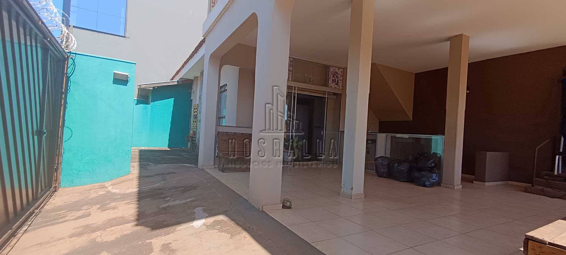 Sobrado para alugar com 3 quartos, 460m² - Foto 2