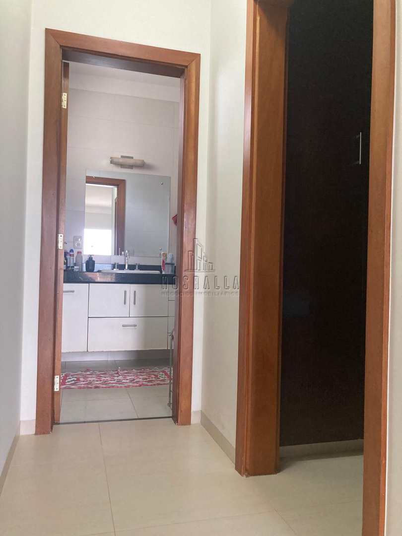 Sobrado à venda com 4 quartos, 348m² - Foto 52