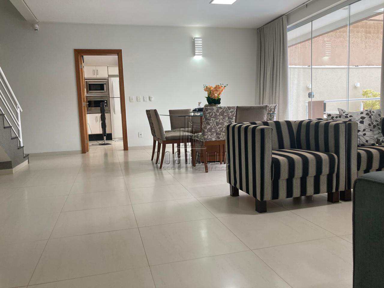 Sobrado à venda com 4 quartos, 348m² - Foto 25