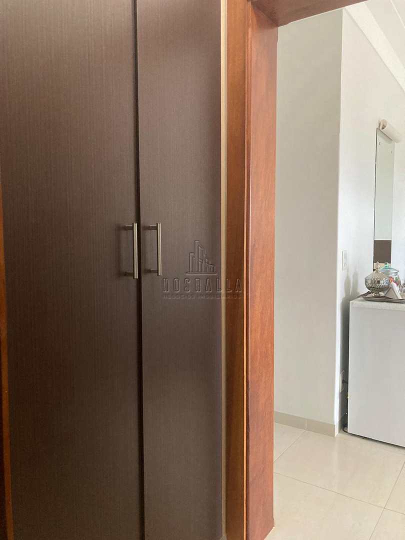 Sobrado à venda com 4 quartos, 348m² - Foto 44