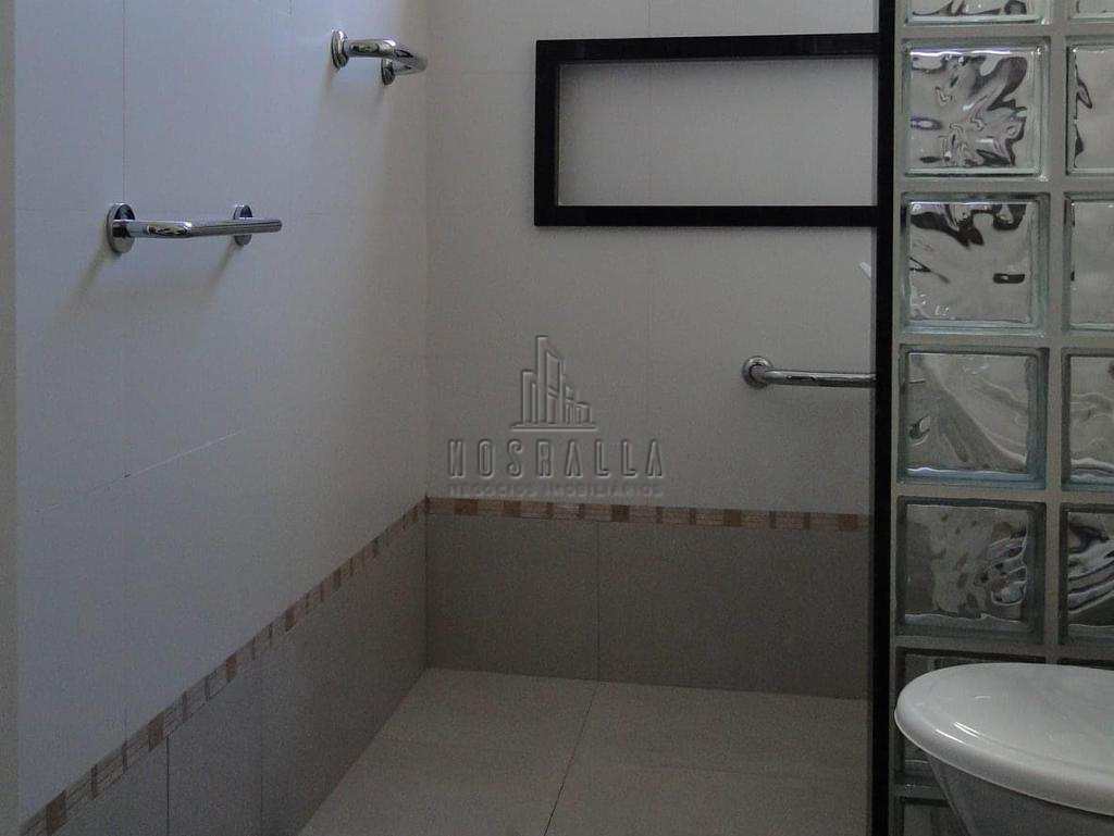 Sobrado à venda com 3 quartos, 270m² - Foto 14