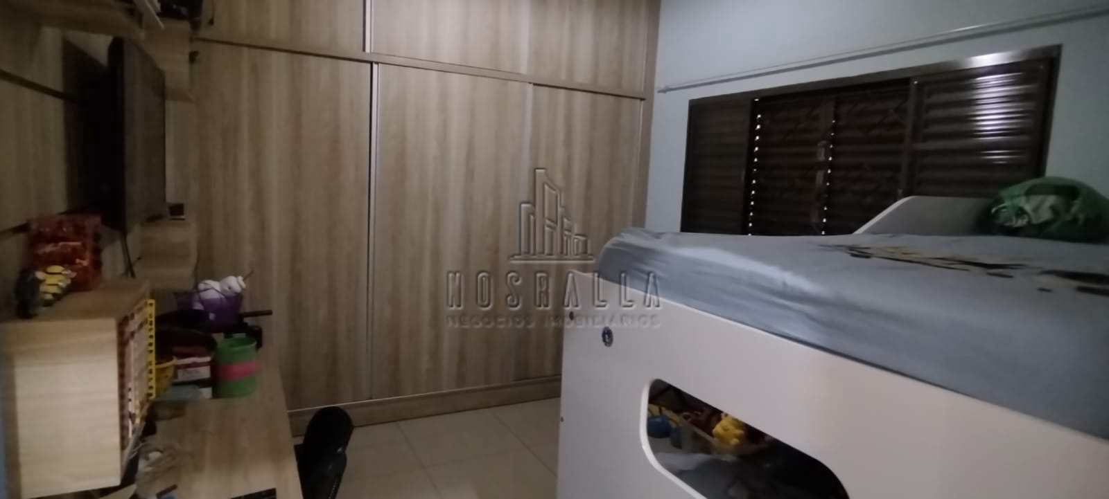 Casa à venda com 3 quartos, 189m² - Foto 22