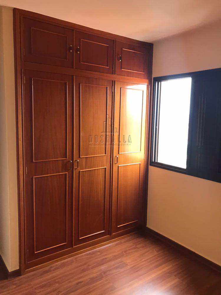 Apartamento à venda com 3 quartos, 110m² - Foto 22