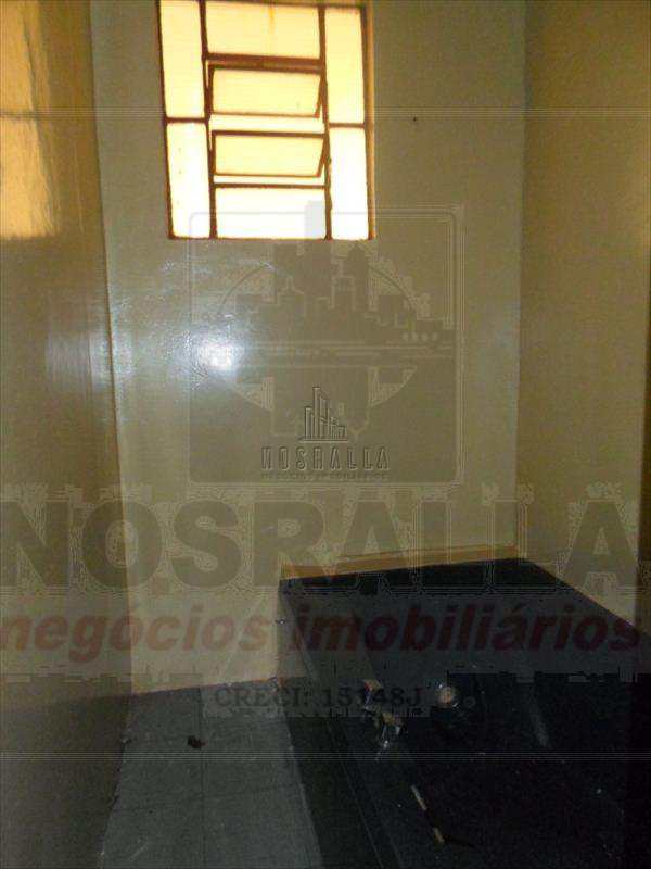 Casa à venda com 3 quartos, 214m² - Foto 16