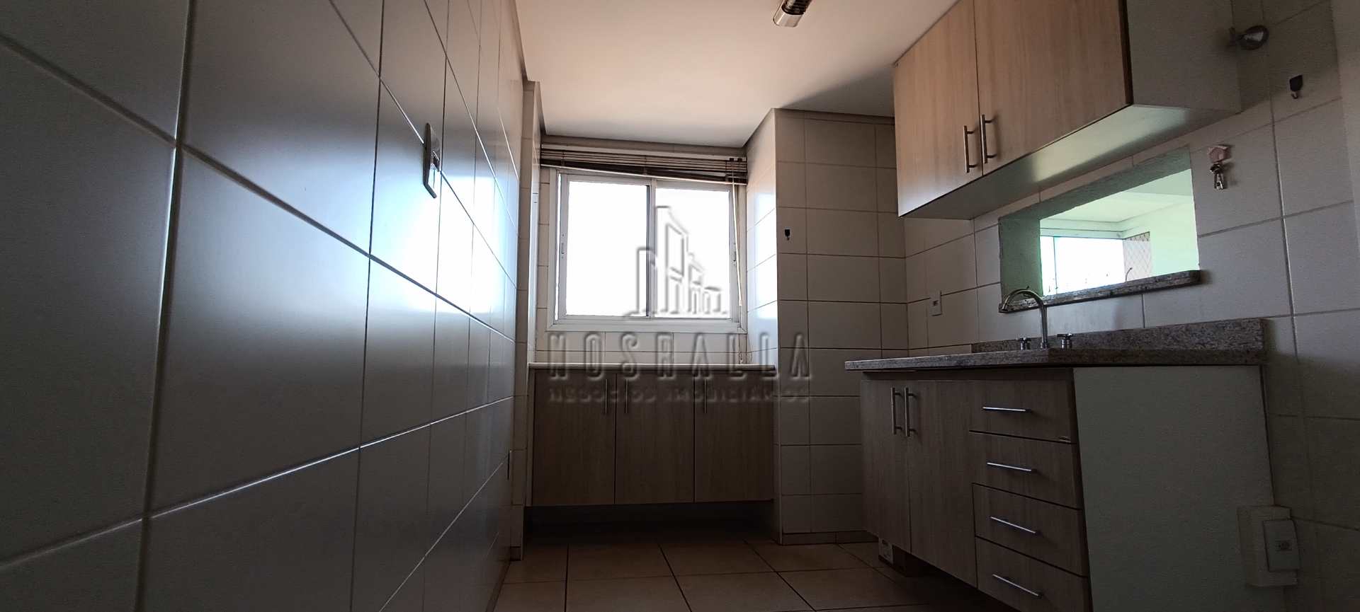 Apartamento à venda com 3 quartos, 95m² - Foto 9