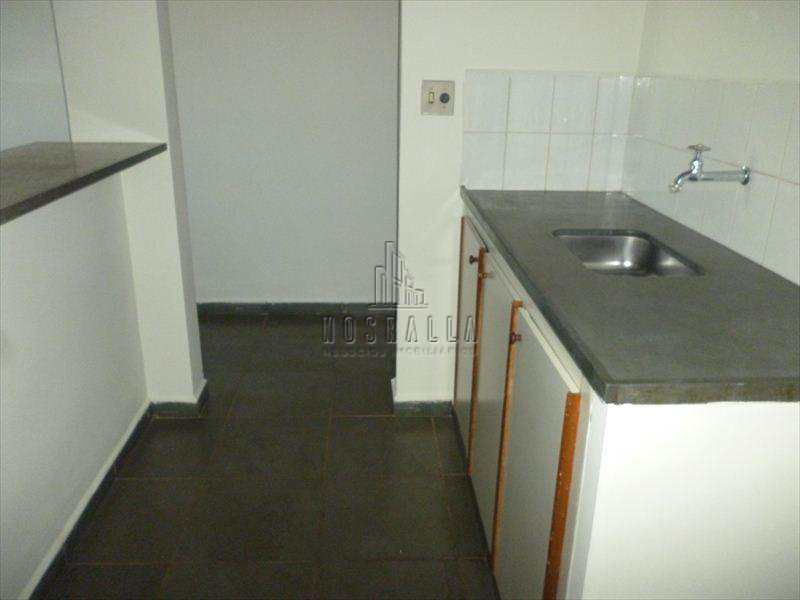 Apartamento à venda com 1 quarto, 32m² - Foto 14