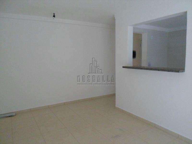 Apartamento à venda com 2 quartos, 75m² - Foto 11