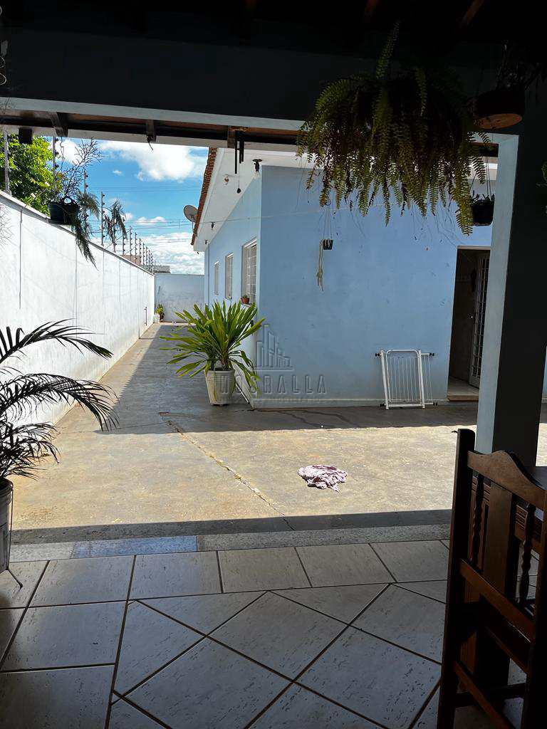 Casa à venda com 3 quartos, 360m² - Foto 10