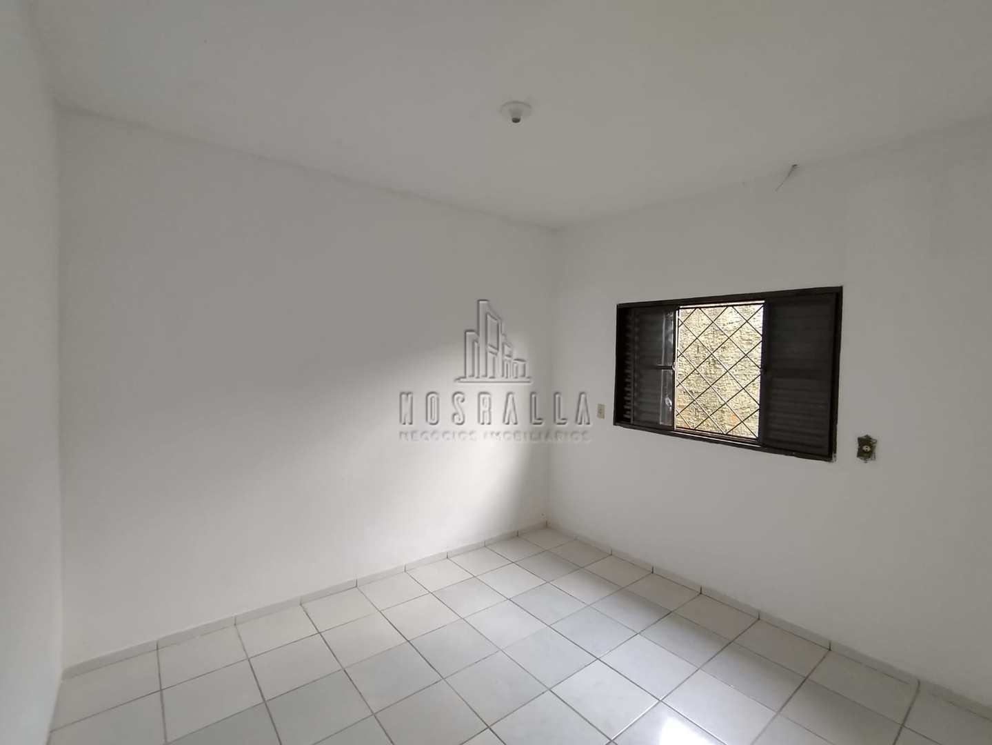 Casa à venda com 2 quartos, 250m² - Foto 12