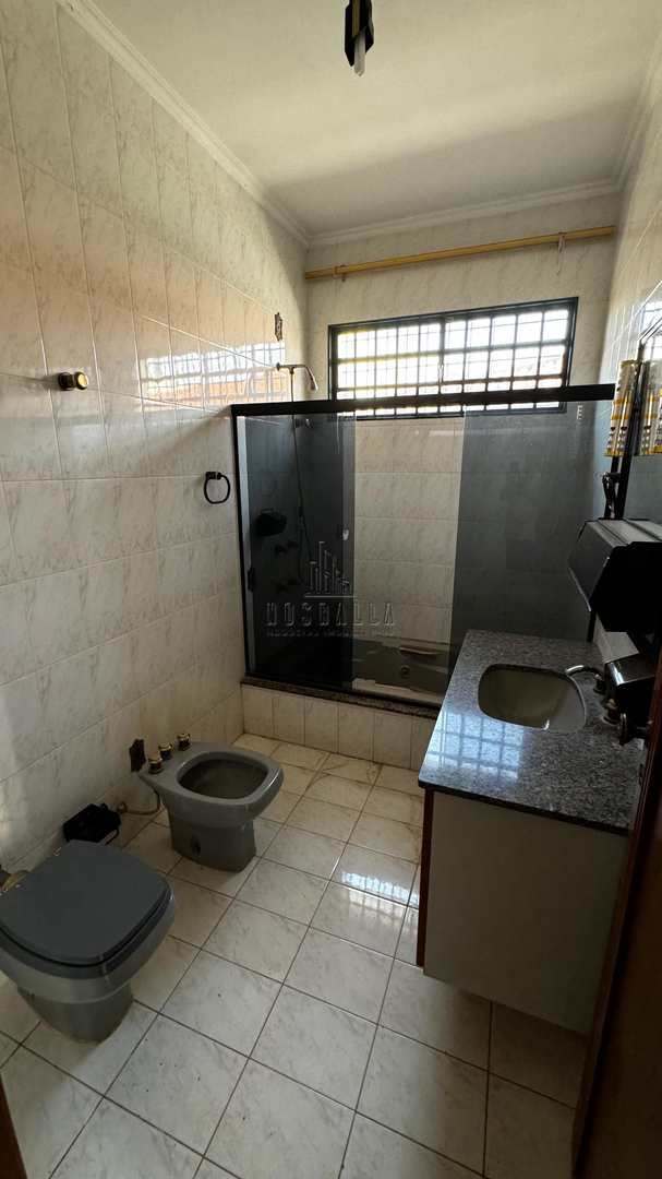 Casa à venda com 3 quartos, 245m² - Foto 13