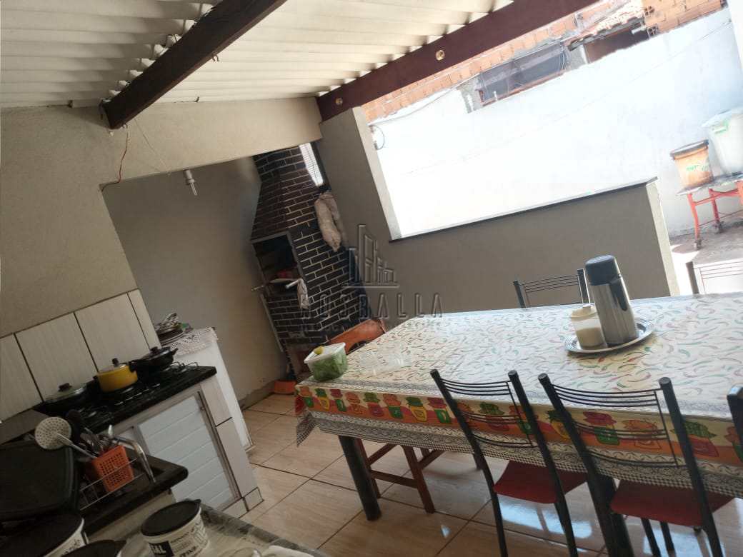 Casa à venda com 3 quartos, 250m² - Foto 9