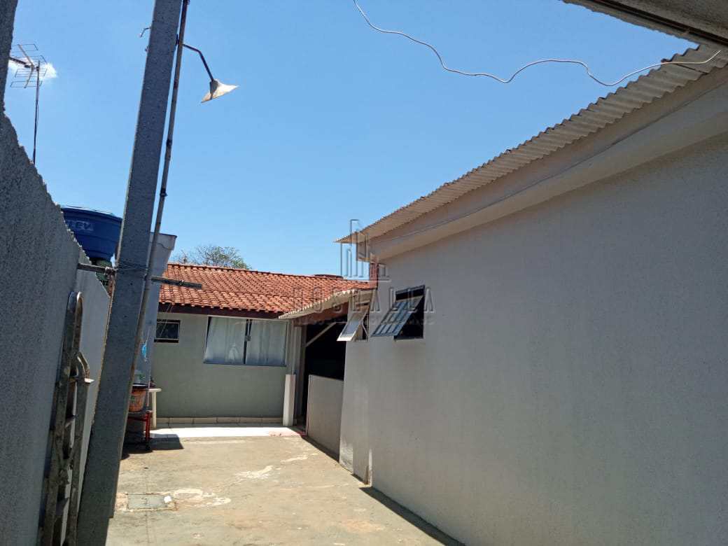 Casa à venda com 3 quartos, 250m² - Foto 15