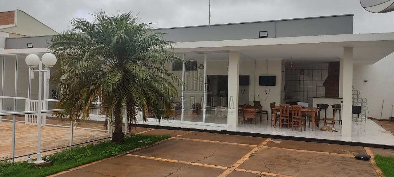 Casa à venda com 2 quartos, 250m² - Foto 7