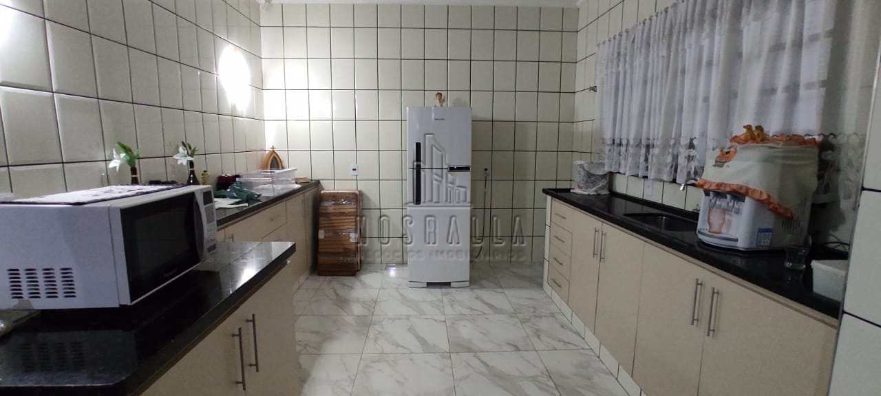 Casa à venda com 2 quartos, 250m² - Foto 14