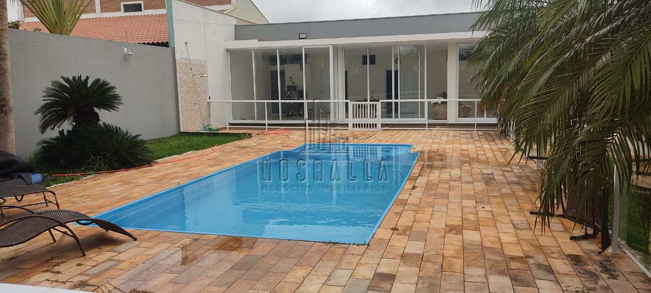 Casa à venda com 2 quartos, 250m² - Foto 16