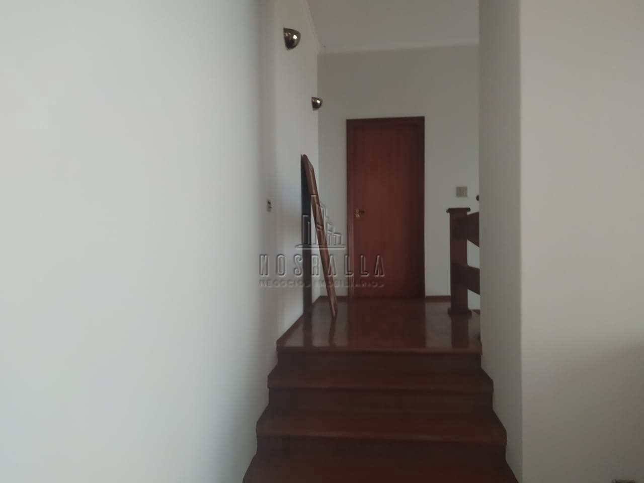 Casa à venda com 3 quartos, 994m² - Foto 12