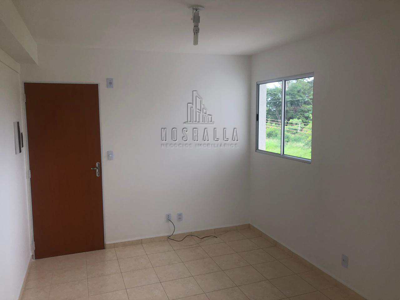 Apartamento para alugar com 2 quartos, 46m² - Foto 4