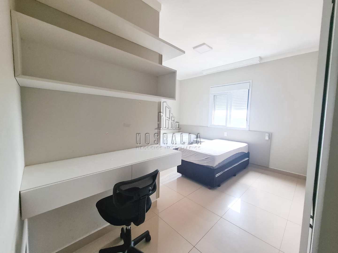 Apartamento à venda com 3 quartos, 172m² - Foto 8