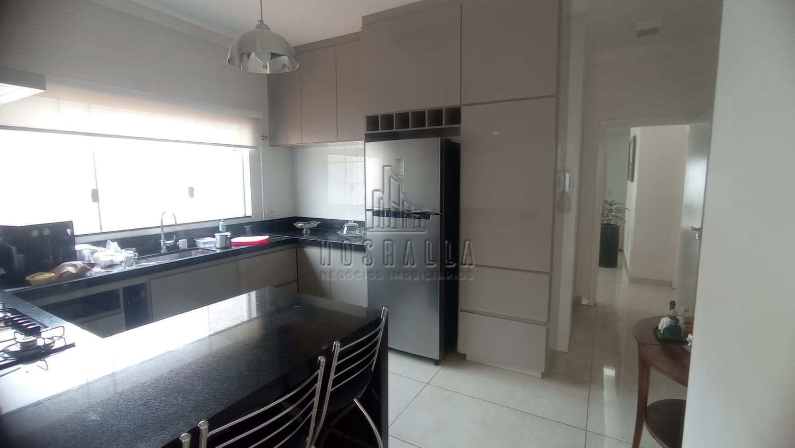 Casa à venda com 3 quartos, 223m² - Foto 20