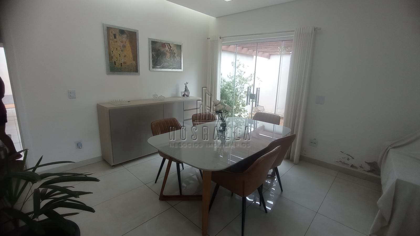 Casa à venda com 3 quartos, 223m² - Foto 15