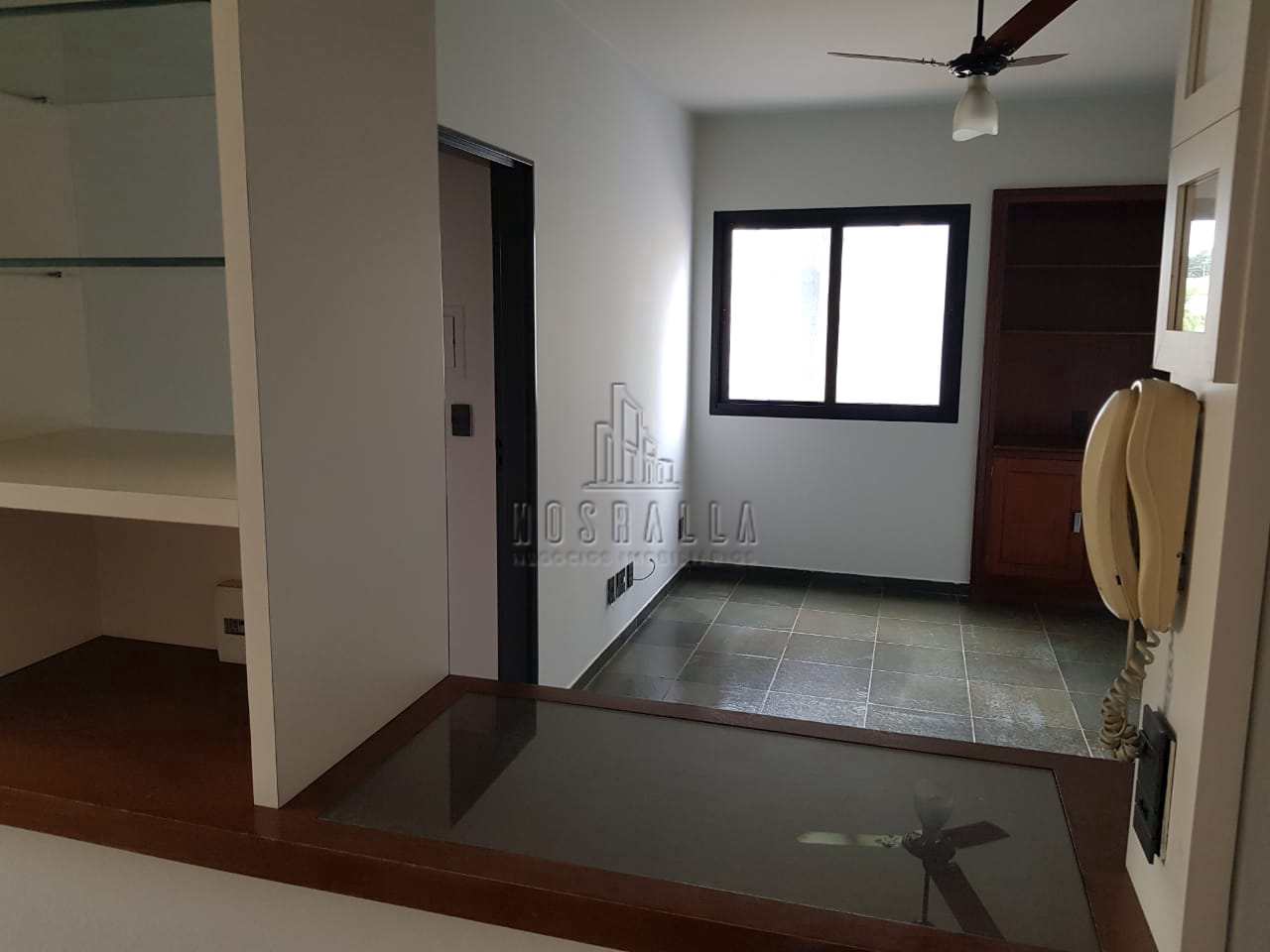 Apartamento à venda e aluguel com 1 quarto, 40m² - Foto 2