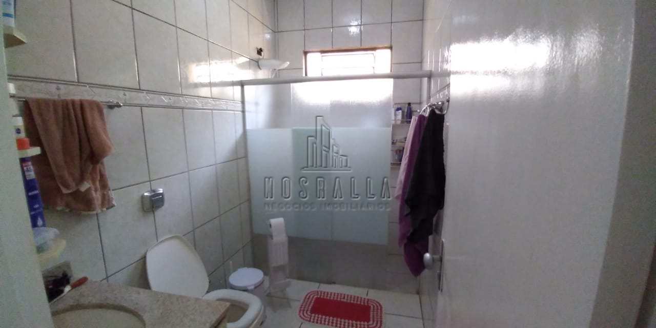 Casa à venda com 3 quartos, 200m² - Foto 21