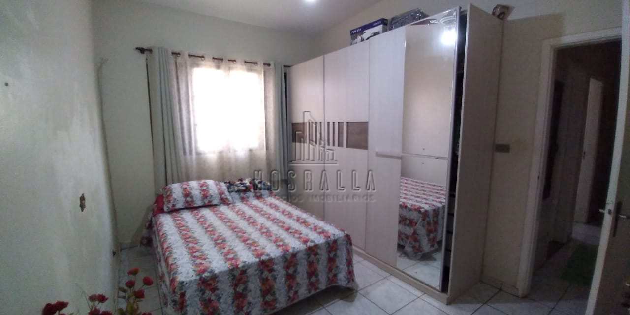 Casa à venda com 3 quartos, 200m² - Foto 17