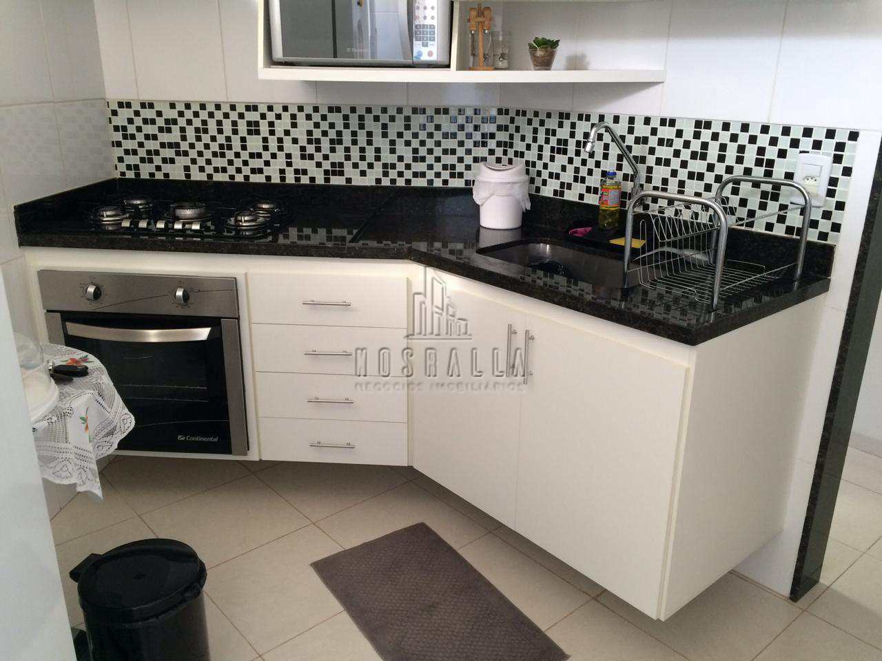 Apartamento à venda com 2 quartos, 62m² - Foto 19