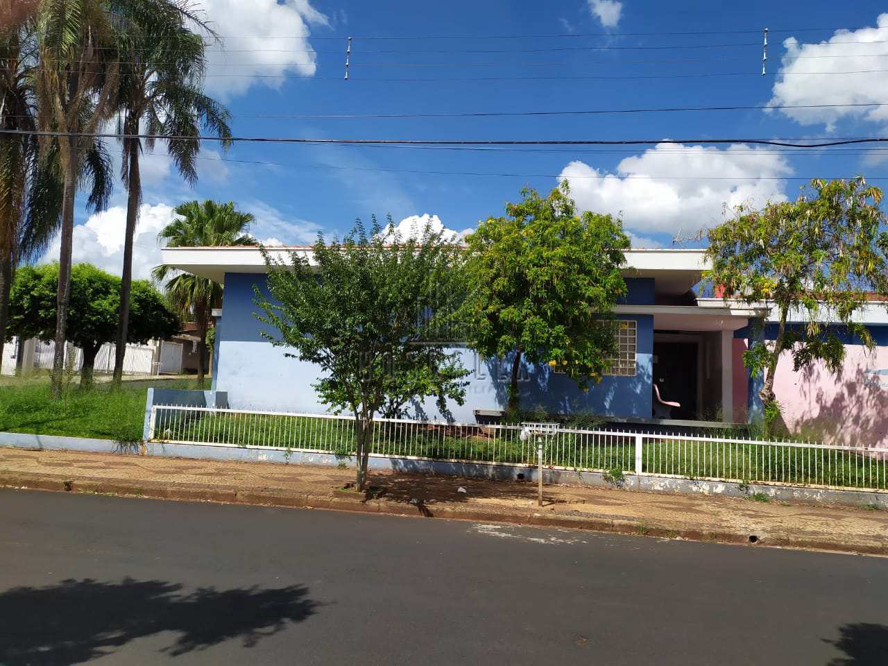 Casa à venda com 4 quartos, 653m² - Foto 5