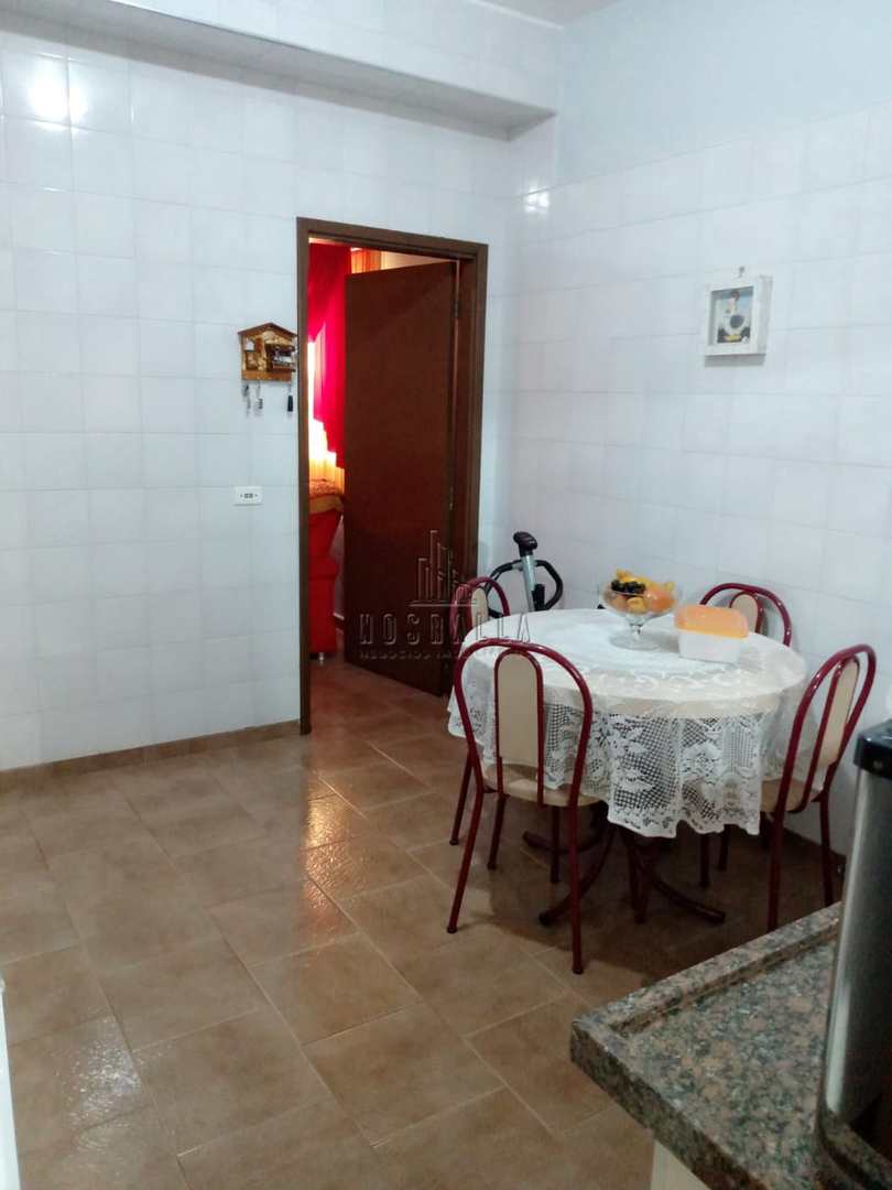 Casa à venda com 3 quartos, 120m² - Foto 7